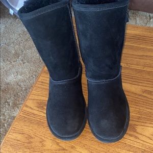 Bearpaw Boots